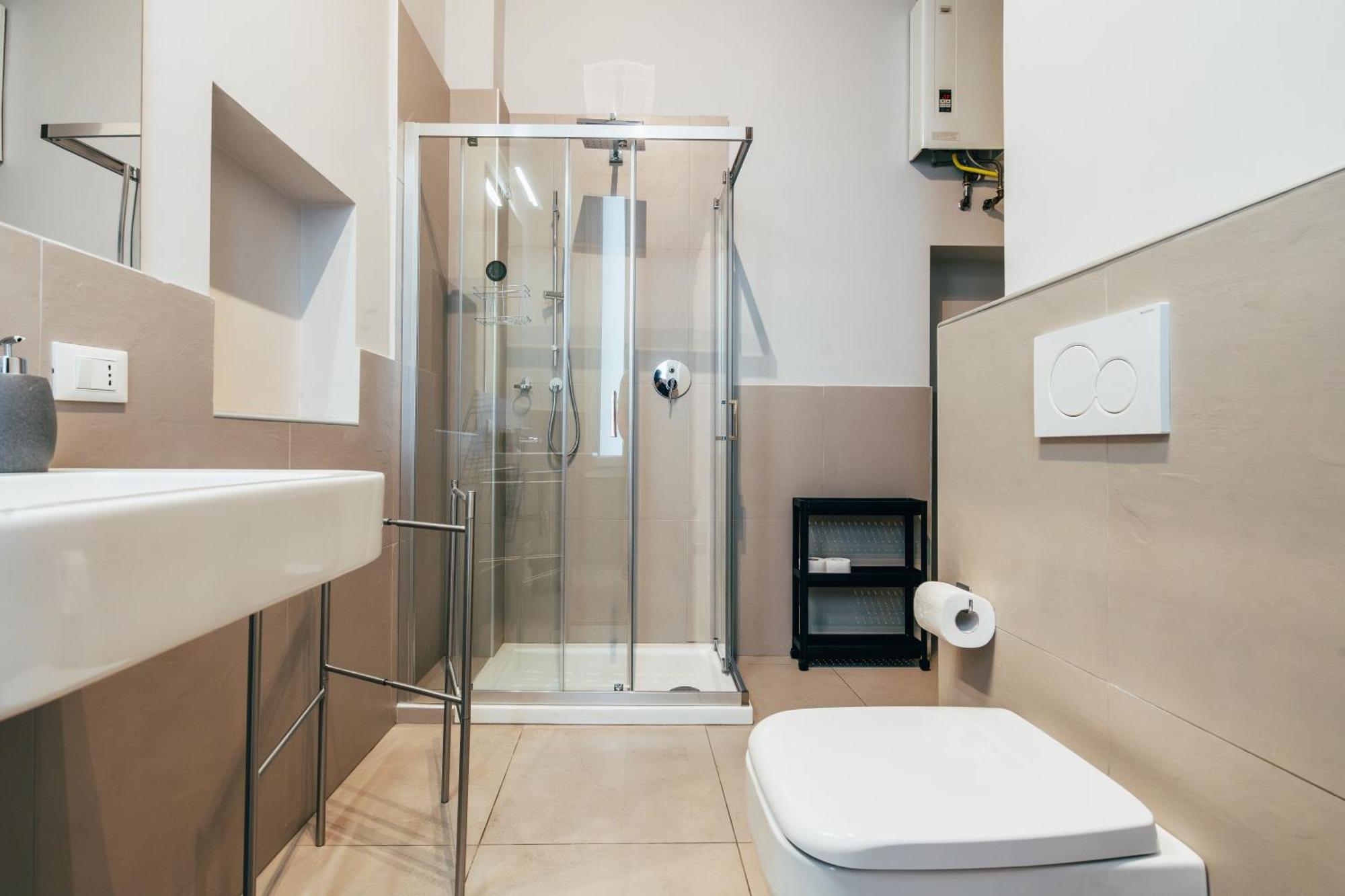 Bologna Suites - Private Bathroom Zewnętrze zdjęcie